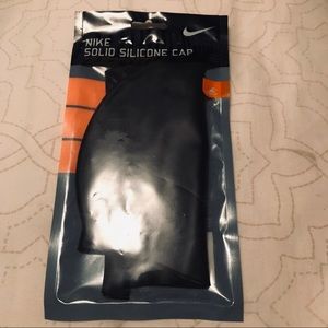 NIKE Solid Silicone Swim Cap